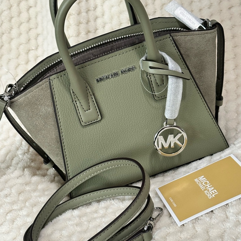 New with tags Michael Kors Avril Extra-Small Leather Satchel light green thyme - Picture 2 of 7